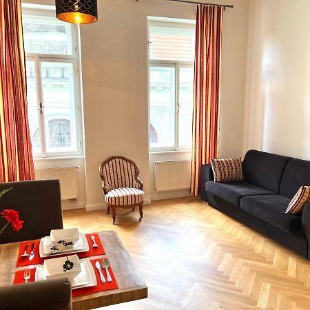 Amazing Apartment Zborovska Praga Exterior foto