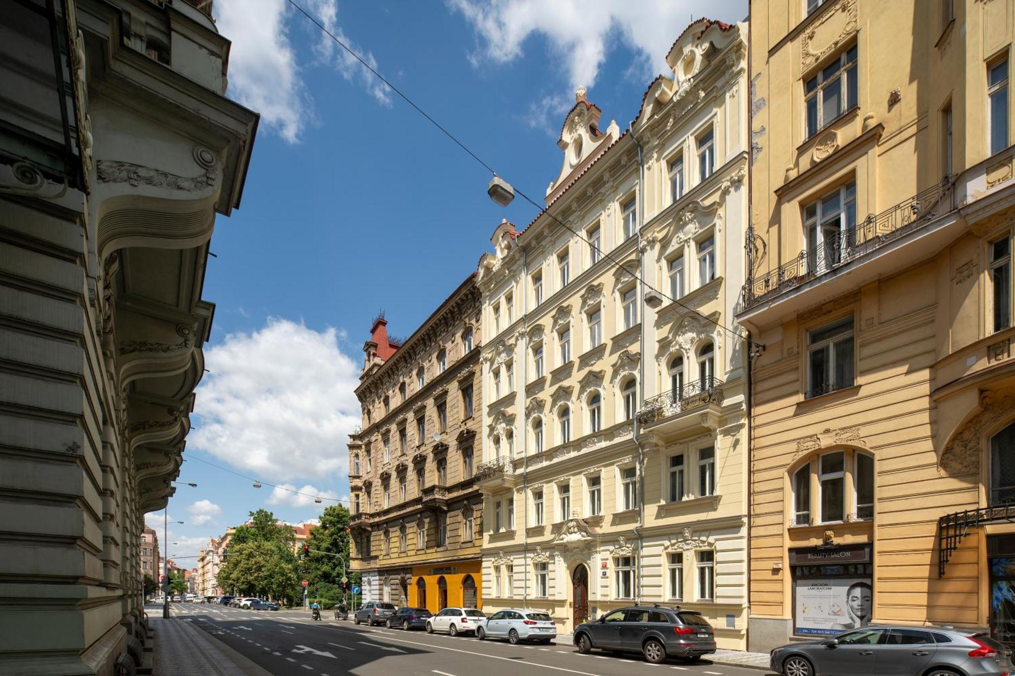 Amazing Apartment Zborovska Praga Exterior foto